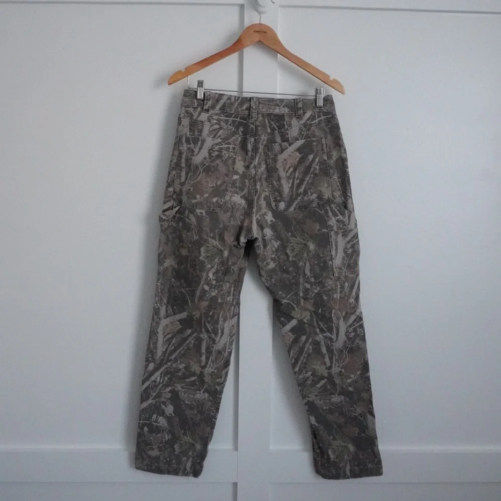 Abercrombie & Fitch Men’s Athletic Loose Camo Jeans